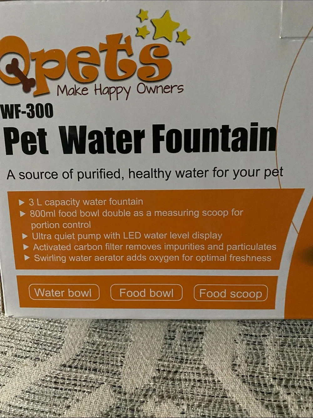 Black & White Pet Water Fountain and Food Bowl